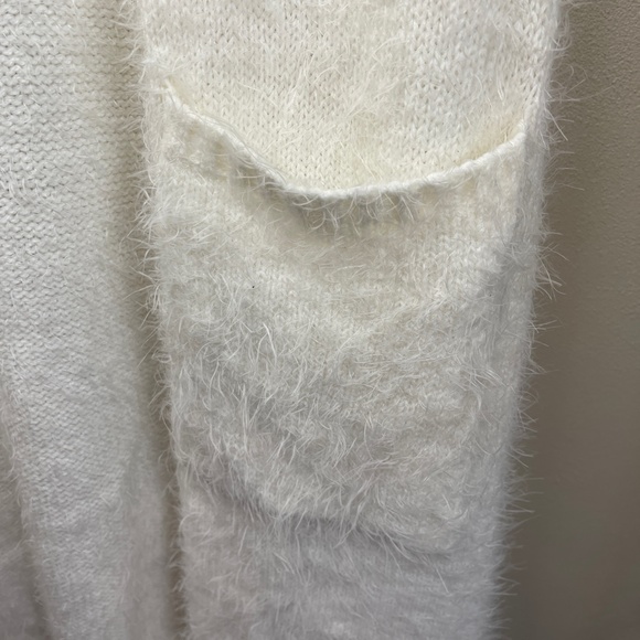 Escio Ivory Eyelash Open Front Longline Sweater Vest Size M - Picture 4 of 8